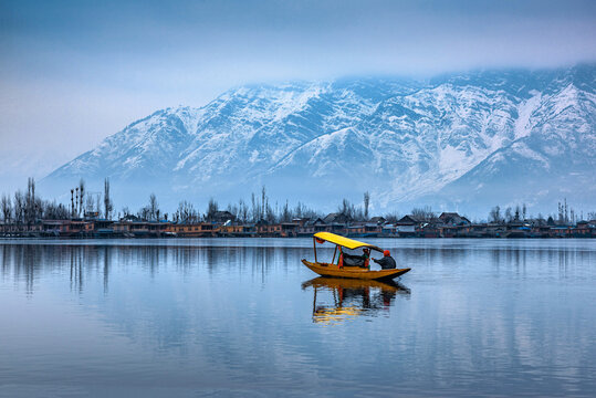 Srinagar Dal Lake